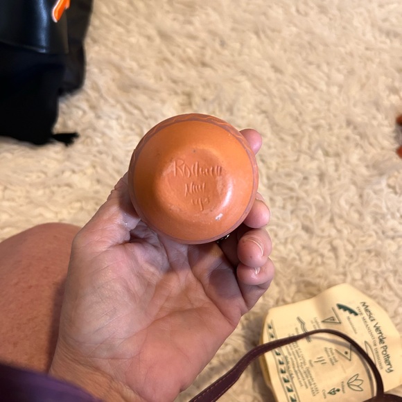 MESA VERDE Pottery Native American NAVAJO Mini Vase turtle Signed - Picture 6 of 16